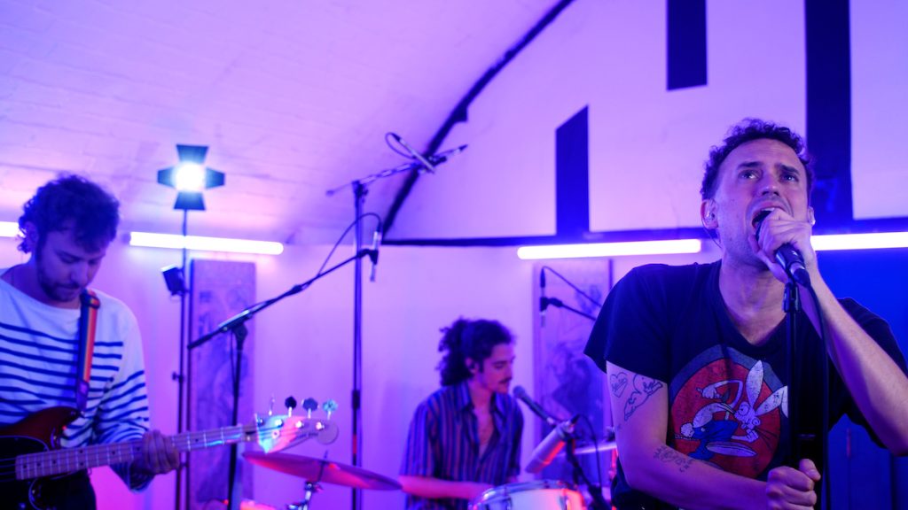 a parrots live session at arcus sounds, music studio, london