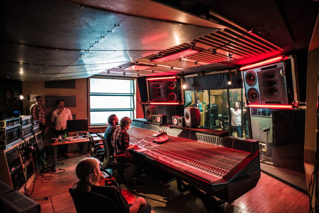 Metropolis Studios Control Room, london music studio
