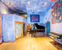 Live room at Strong Room studios, a london music studio